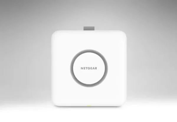 NETGEAR WBE758 – WiFi 7 -tukiasema, 10G, Insight 4 v
