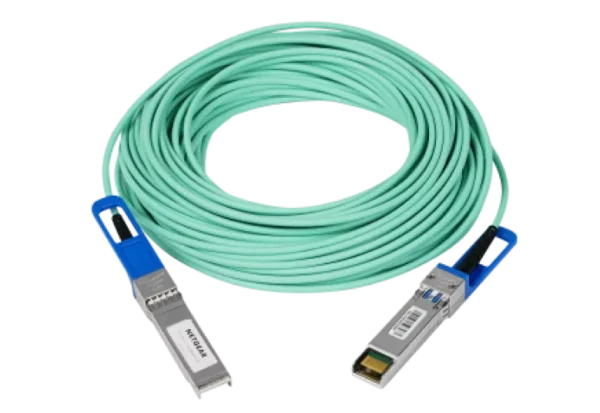 NETGEAR AXC7620 – aktiivinen optinen SFP+-kaapeli, 20 m
