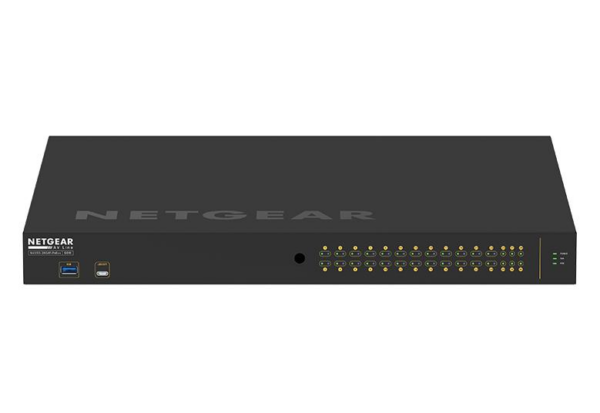 NETGEAR M4250-26G4F-PoE++ – hallittava PoE++-verkkokytkin