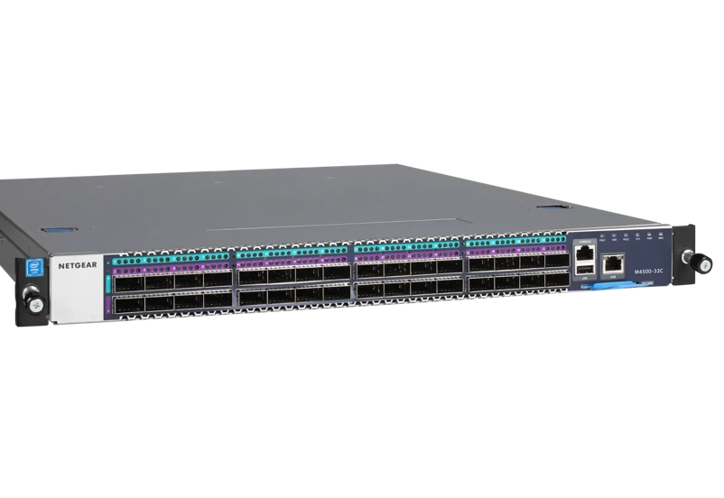 NETGEAR M4500-32C – hallittava 100G-verkkokytkin