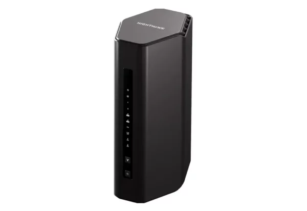 NETGEAR Nighthawk RS300 – kolmikaistainen WiFi 7 -reititin